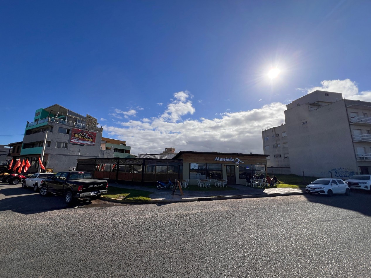 Lote para desarrollo inmobiliario frente al mar