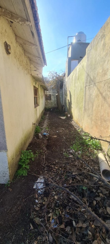 Casa a reciclar amplio terreno