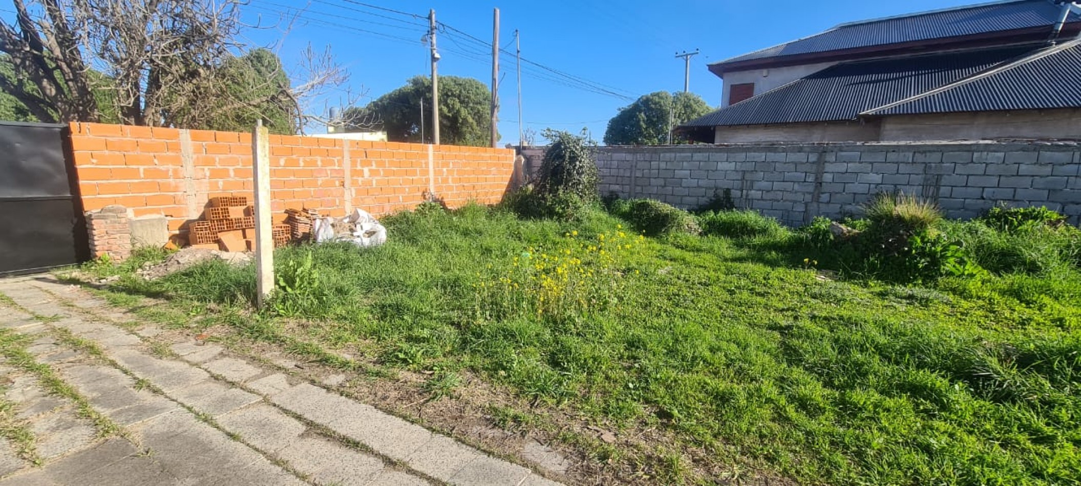 Casa a reciclar amplio terreno